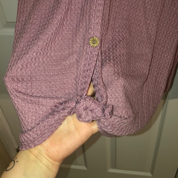NWT Mauve Front tie Sweater - Picture 2 of 4